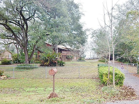 Street view of the home