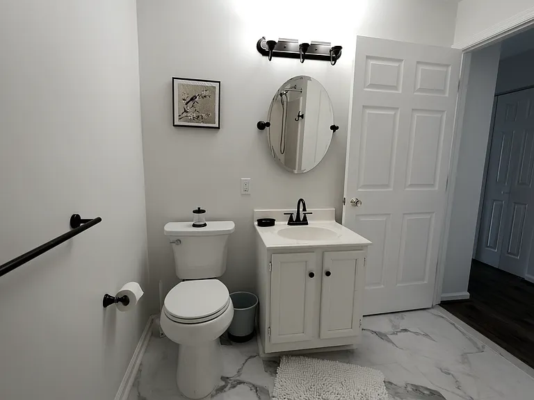 247 Greenview Dr — Photo 15