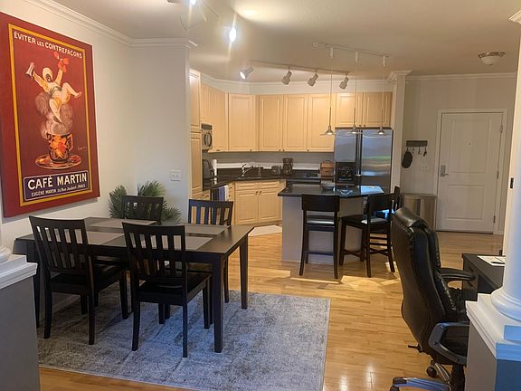 2nd image of 1800 Graham Ave Unit 305