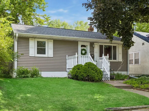 1923 Cottage Ave E, Saint Paul, MN 55119