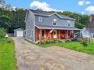 4008 Dutton Rd, Silver Springs, NY 14550