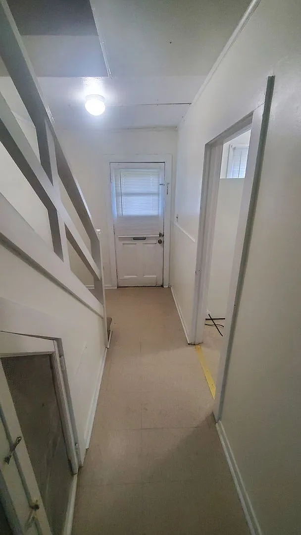 13 Riley Manor — Photo 2