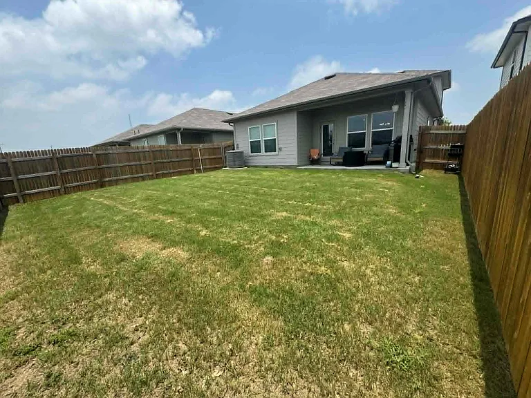 154 Arroyo Sweetwood Cir — Photo 36