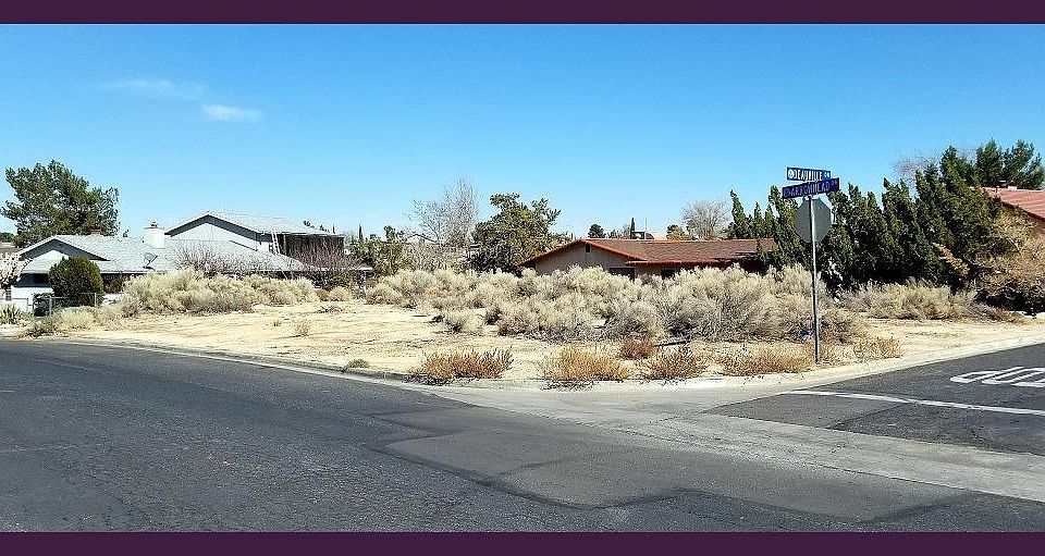 1st image of Arrowhead Dr