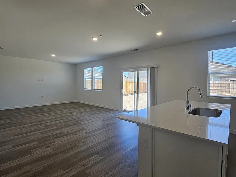 4730 Sami Jo Dr — Photo 8