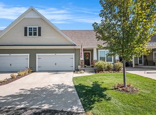 702 Braeside Dr SE, Byron Center, MI 49315