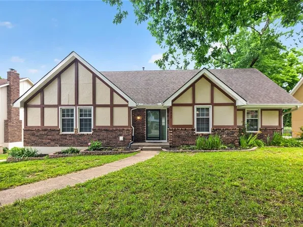 7417 N Park Ave, Gladstone, MO 64118