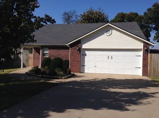 906 SW Krug Rd, Bentonville, AR 72712