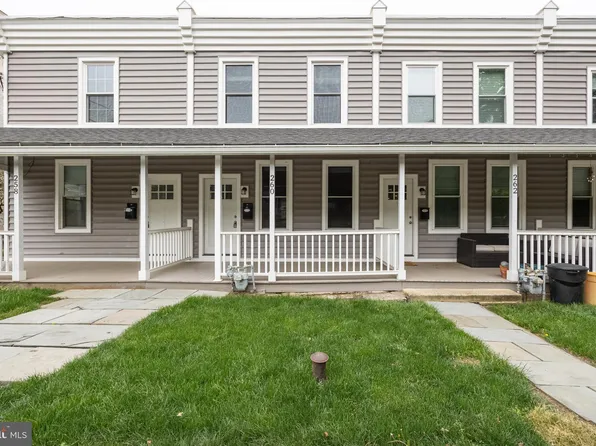 260 N Aberdeen Ave, Wayne, PA 19087