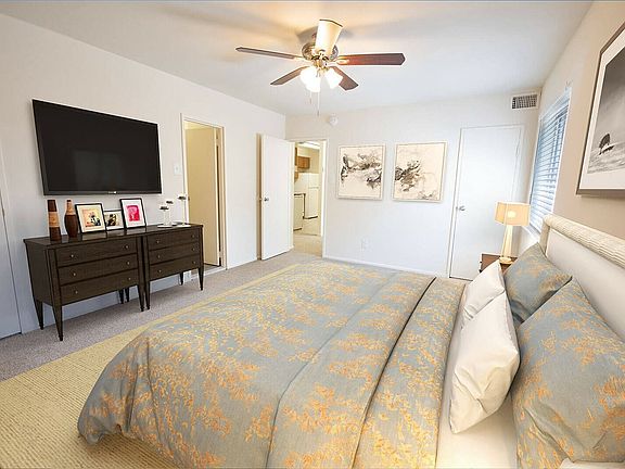 Salem Harbour Apartments Bedroom Furnished