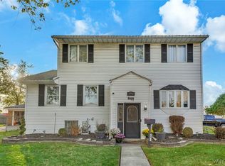 196 Frederick Rd, Tonawanda, NY 14150