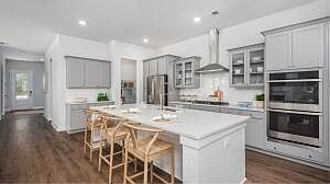 1st image of 319 Citrus Dr