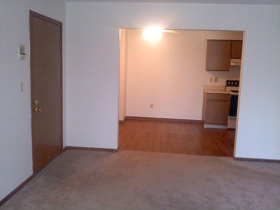 3rd image of 6378 Saint Andrews Dr APT 2