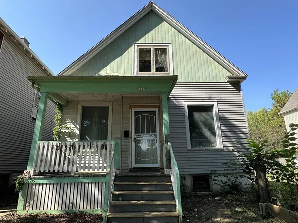 3237 North Buffum STREET, Milwaukee, WI 53212