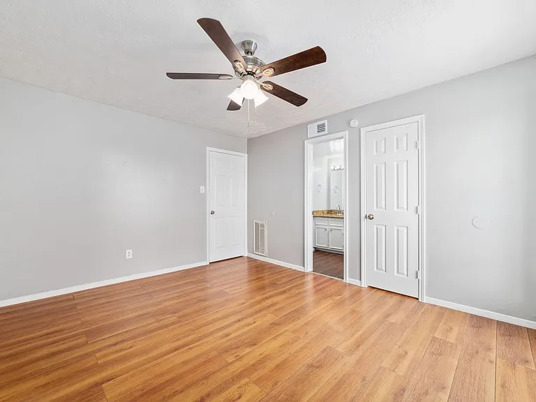 Audrey Lane Townhomes — Photo 37