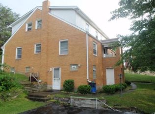 900 Spruce St, Ambridge, PA 15003