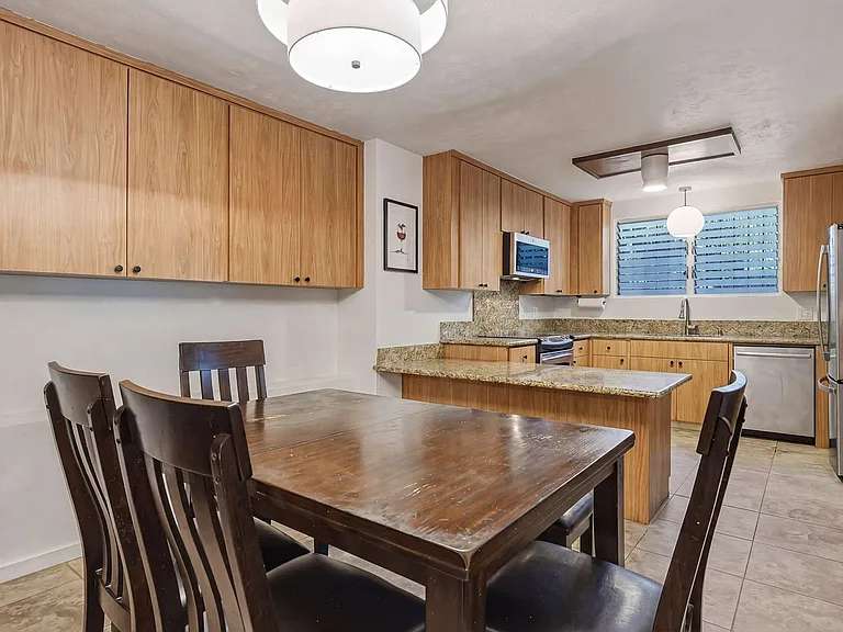 3232 Paty Dr — Photo 6