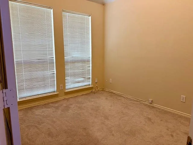 2705 Water Oak Dr — Photo 13