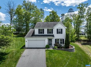 44 Flintstone Ct, Barboursville, VA 22923