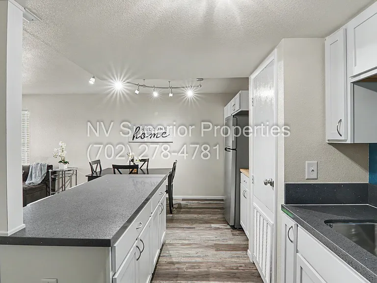 1401 Elizabeth Ave #2 — Photo 11