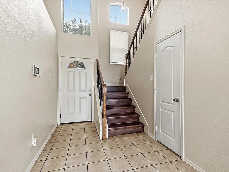 14511 Long Meadow Dr — Photo 5