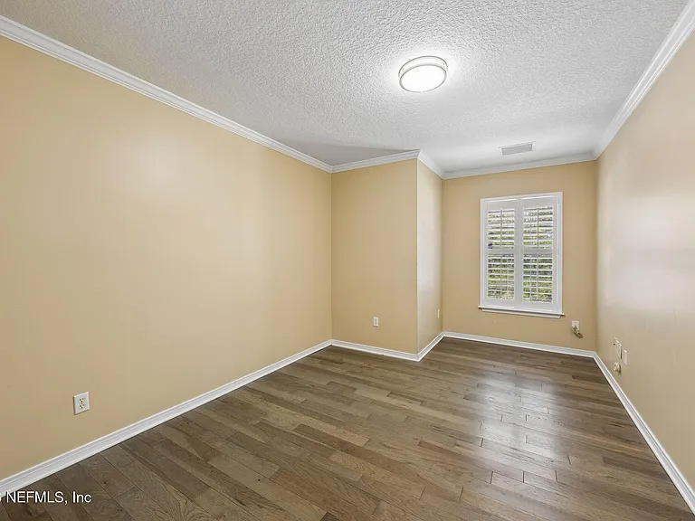 3987 America Ave — Photo 29