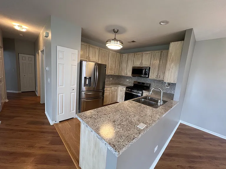 1441 Westhampton Dr — Photo 8