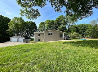 11295 Techniglas Rd NE, Saint Louisville, OH 43071