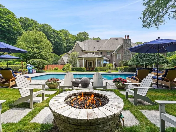 218 Croton Avenue, Bedford Corners, NY 10549