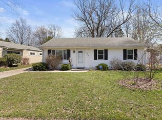 4214 Brookton Dr, South Bend, IN