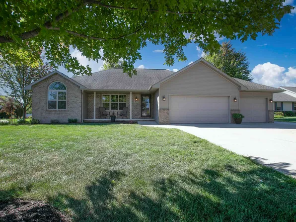 833 Mystic Ct, De Pere, WI 54115