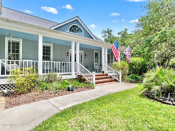 4th image of 1016 Captain Adkins Drive SE