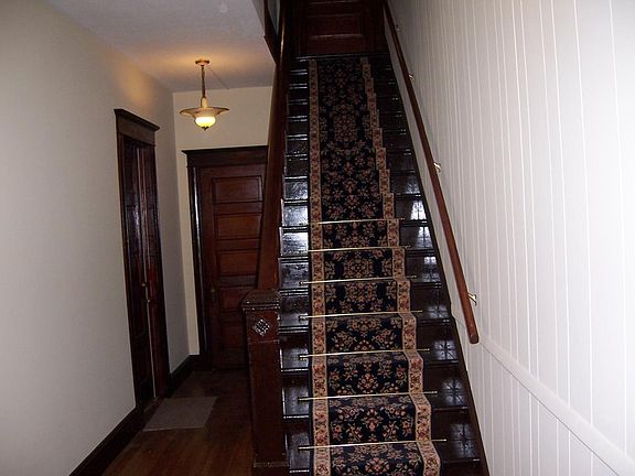 stairway to 2nd floor apartment