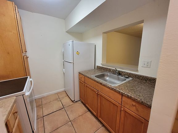 4th image of 3600 NW 21st St #103-103HOA