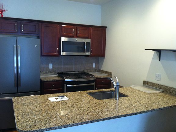 5th image of 5 Sherwood St