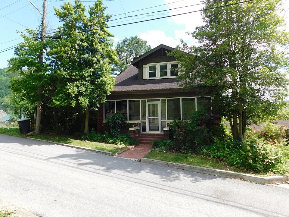 1st image of 306 Ivy St