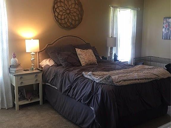5th image of 1409 Front Royal Dr