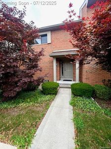 3729 Old Creek Rd #6, Troy, MI, 48084