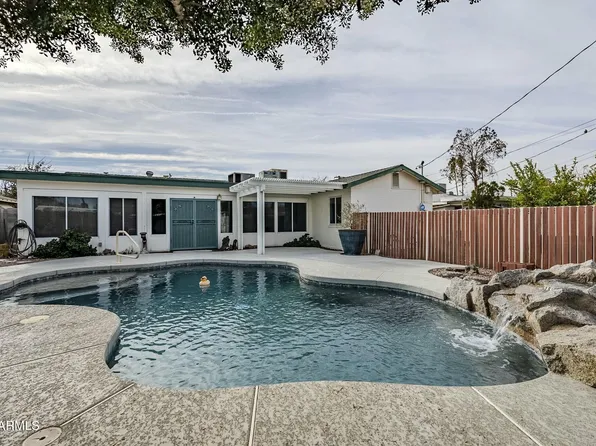 2124 E OSBORN Road, Phoenix, AZ 85016