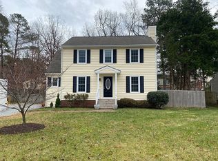 1407 Wood Grove Cir, Henrico, VA 23238
