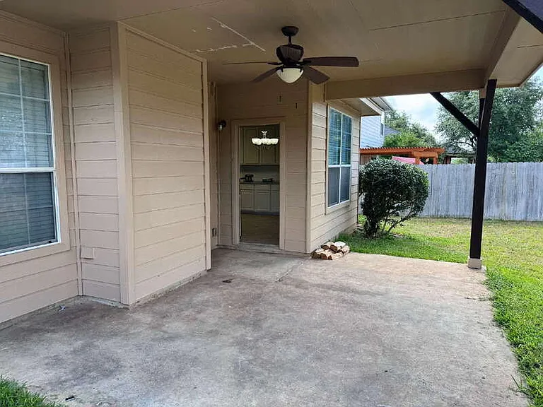 15426 Grosbeak Pass — Photo 39