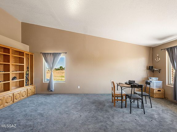 4th image of 4333 W Dillman Rd