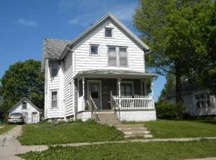 516 S Decorah St, Caledonia, MN 55921