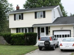 364 Whipple St, Brentwood, NY 11717