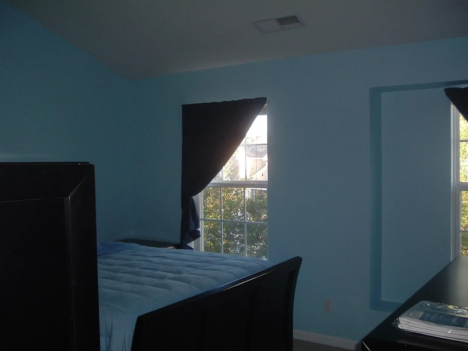 3 bed, 2.5 bath, 1638 sqft, $2,100 — Photo 4