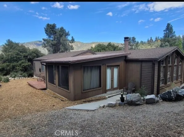 2045 Linden Dr, Pine Mountain Club, CA 93222