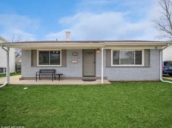 145 E Wrightwood Ave, Glendale Heights, IL 60139