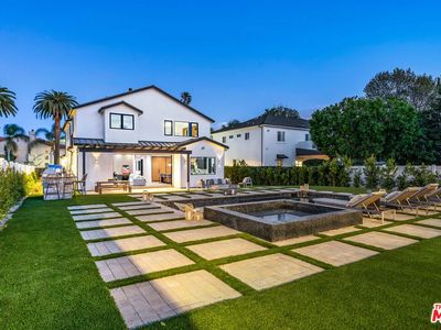 4471 Mammoth Ave, Sherman Oaks, CA, 91423