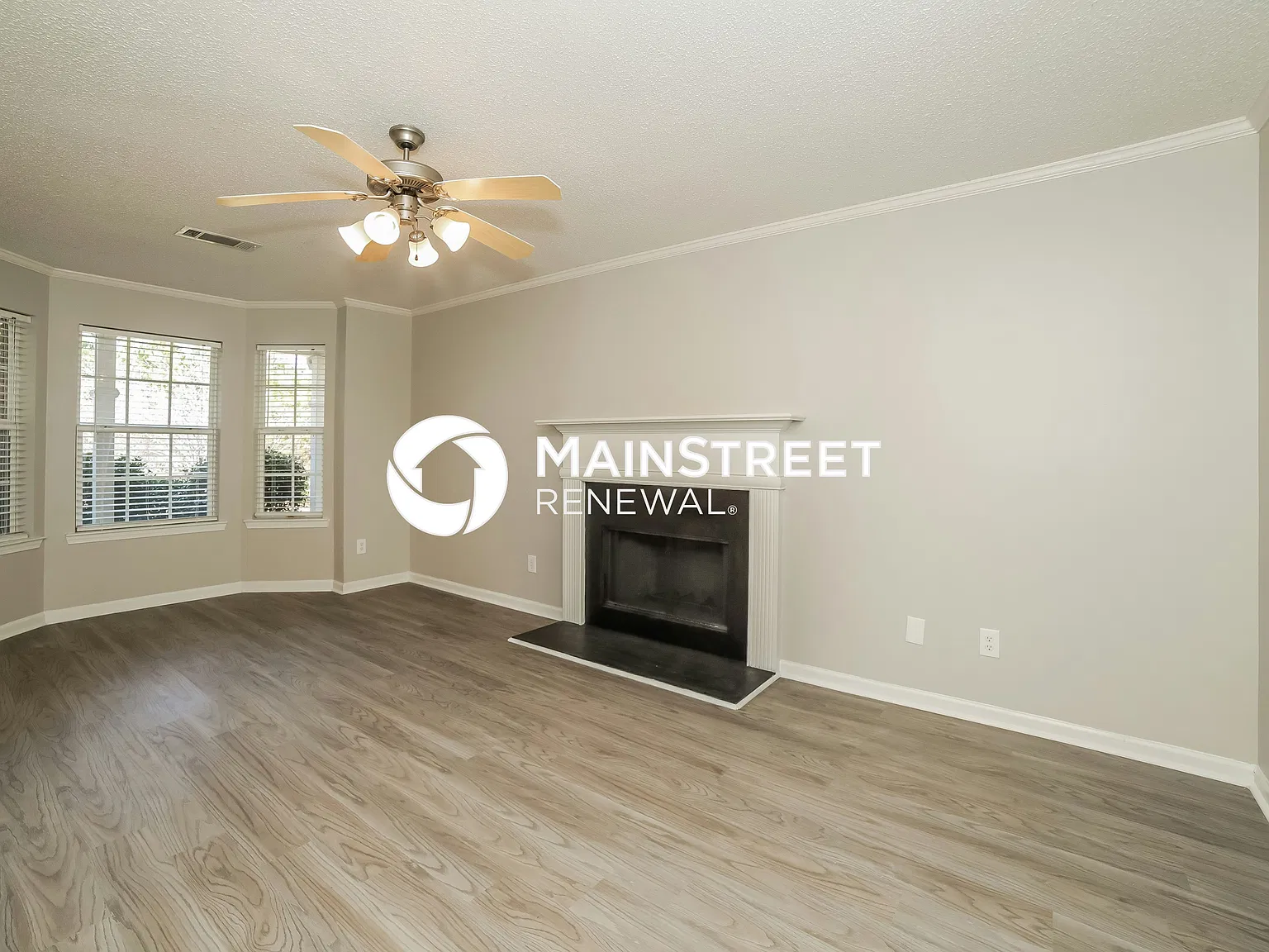 4852 Wolfcreek View — Photo 2