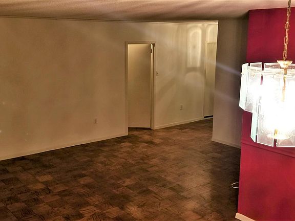 3rd image of 3705 S George Mason Dr APT 2004S